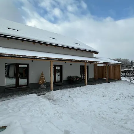 House With Sauna And Jacuzzi 3 아파트 *