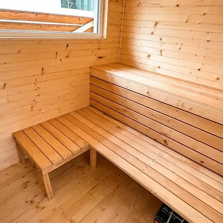House With Sauna And Jacuzzi 3 Apartament *